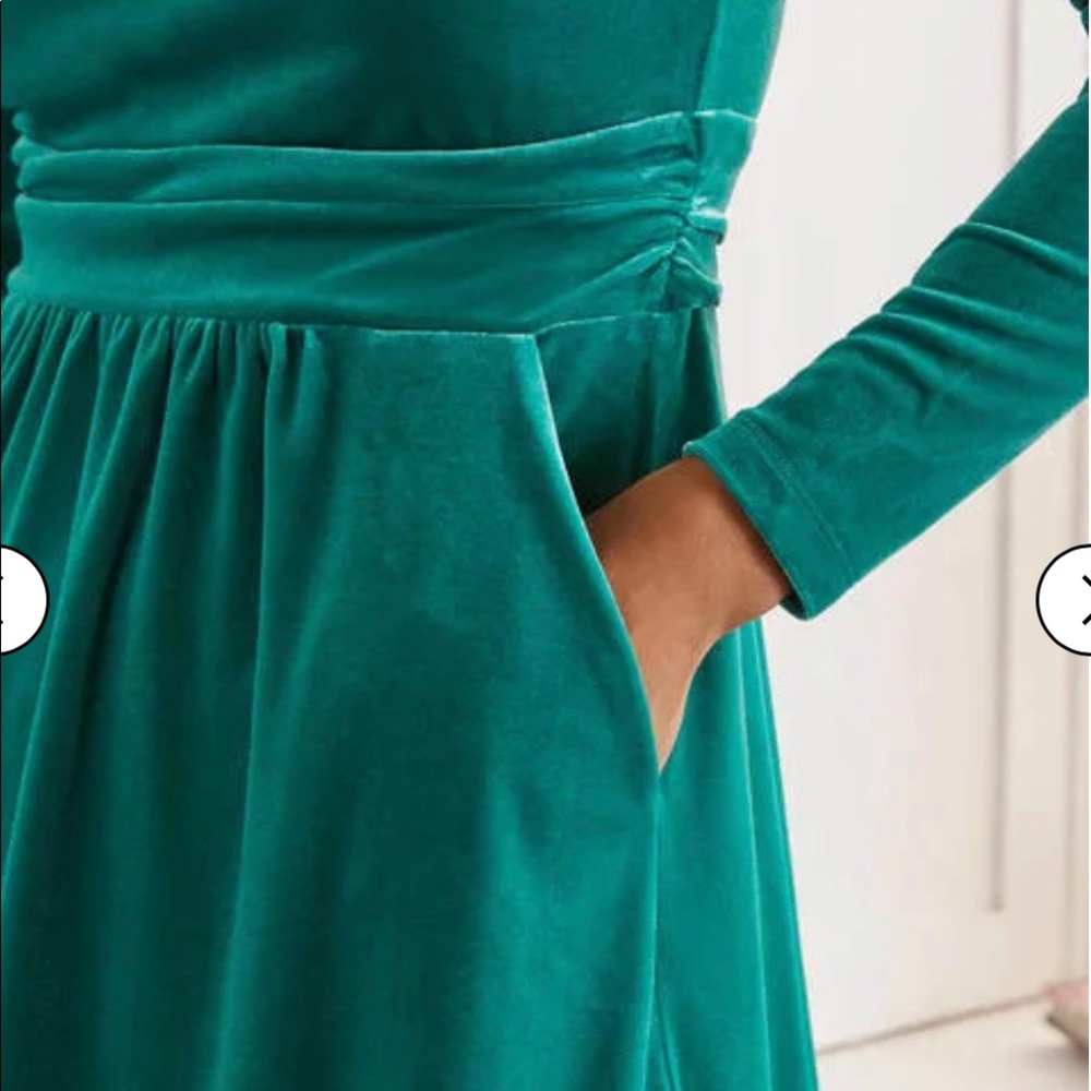 Boden Abigail Green Velvet dress